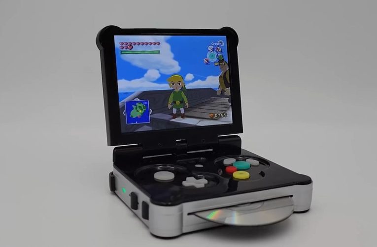Random: Console Modder Makes “Fake Portable GameCube” Mock-Up A Reality