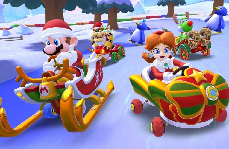 Festive GBA Circuit Added To Mario Kart Tour For The Holidays